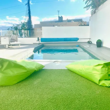 Con Piscina En Tabaiba By Alterhome Holiday home Santa Cruz de Tenerife