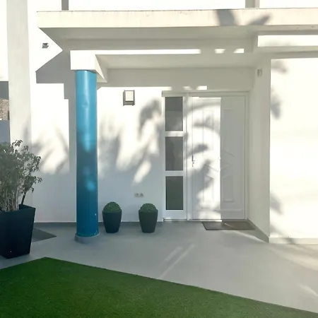 Con Piscina En Tabaiba By Alterhome Ferienhaus