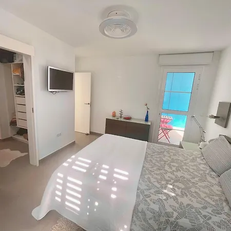 Con Piscina En Tabaiba By Alterhome Holiday home